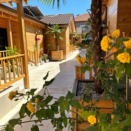 Bujtina Siar Otel Pogradaş Dış mekan fotoğraf