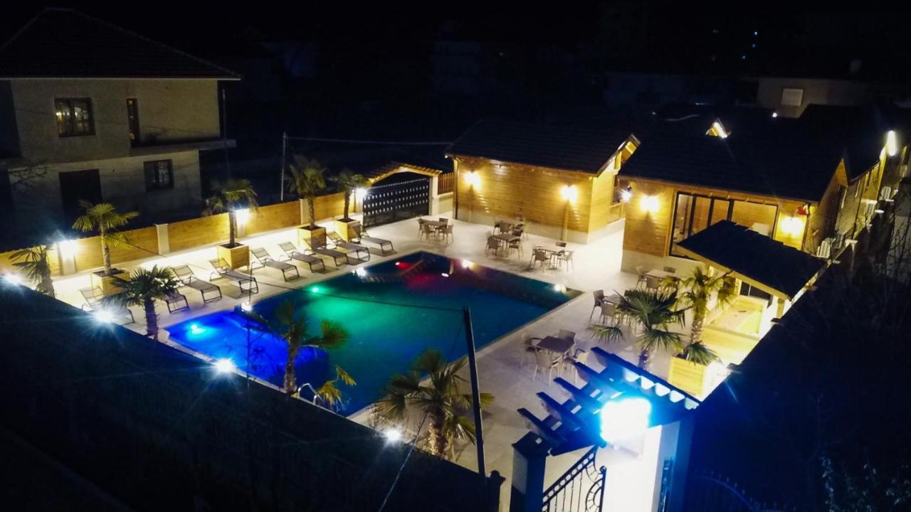 Bujtina Siar Otel Pogradaş Dış mekan fotoğraf