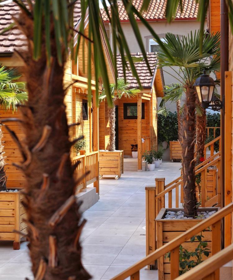 Bujtina Siar Otel Pogradaş Dış mekan fotoğraf